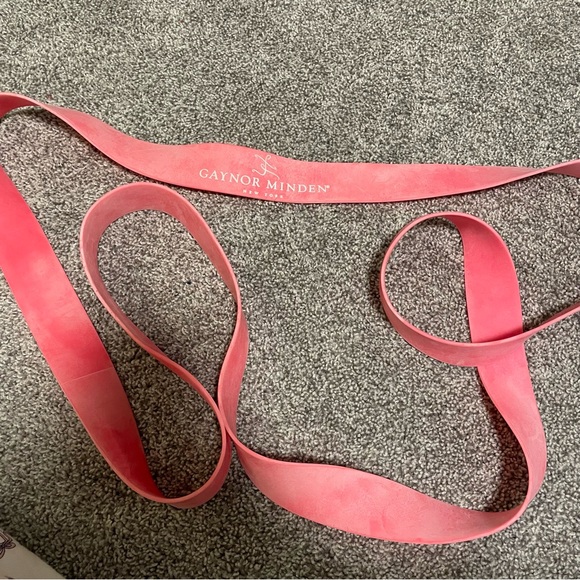 Gaynor Minden Stretch Loop Band - Picture 3 of 6